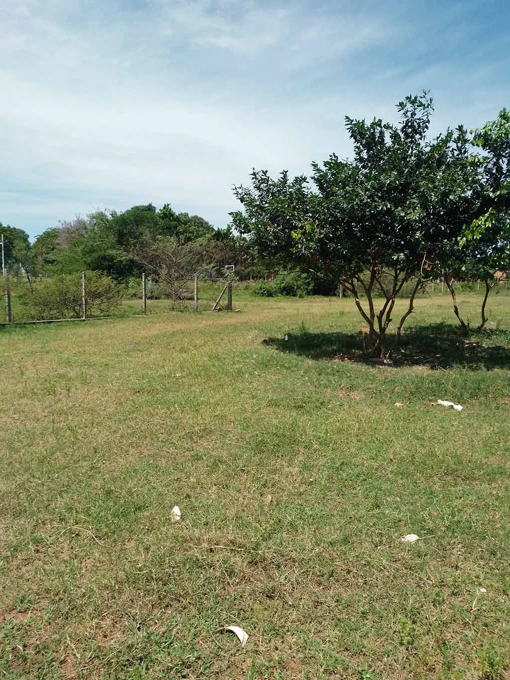 Hermoso Terreno a 7 cuadras del colegio Kennedy,  Capiatá. 